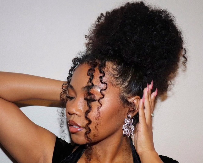 Romantic Natural Hair Updos For The Perfect Valentine’s Day Date