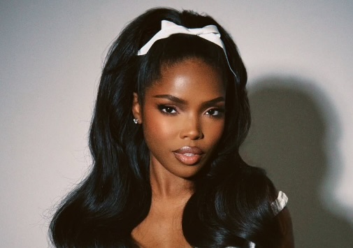 Frosted Lips, Flipped Ends: Ryan Destiny’s Retro Hairstyle Is The Beauty Mood Of The Season