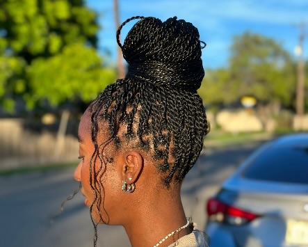Protective And Chic: How To Rock Senegalese Twists While Keeping Your Natural Hair Healthy