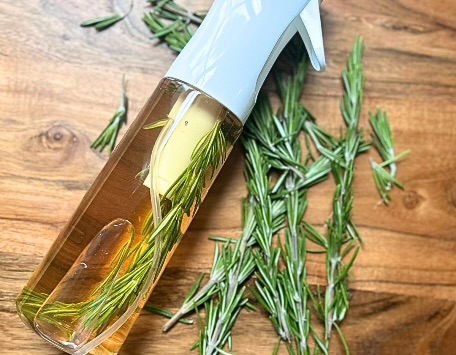 Stronger, Healthier Strands: How Rosemary Water Benefits Your Hair And Scalp And The Right Way To Use It