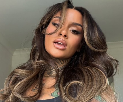 Want Kehlani’s Roots Picnic Hair? Follow These Simple Steps To Achieve Her Flawless Glueless Wig Transformation