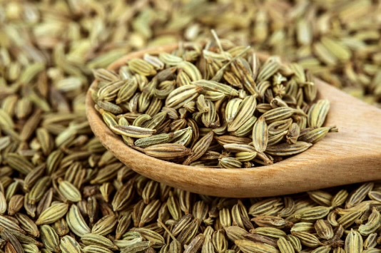 Fennel Seeds For Hair Growth: The Natural Ingredient Black Women Are Adding To Their Hair Care Routines