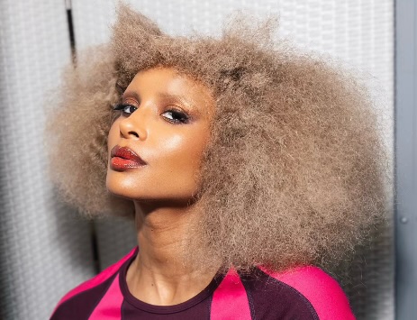 Ciara Turned The Runway Into A Hair Moment With Her Massive Picked-Out Blonde Curls And Chic Accessories