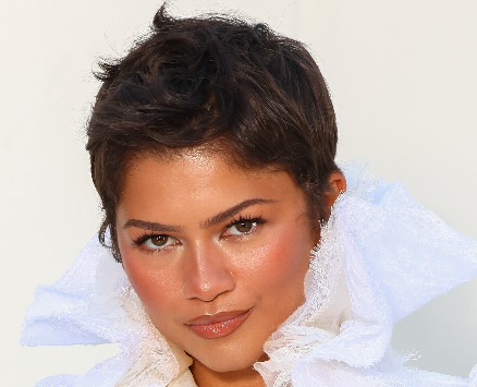 How Zendaya’s “Perfectly Imperfect” Pixie Became Paris Fashion Week’s Chicest Hair Moment